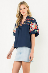 Edith Embroiderd Puff Sleeve Top