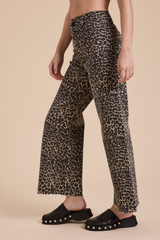 Reagan Leopard Ankle Jean