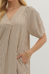 Amber Seersucker Midi Dress