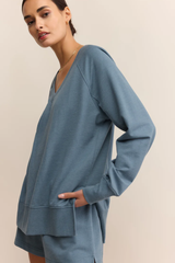 Modern V Neck Weekender in Boathouse by Z Supply