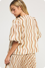 Noelle Wavy Stripe Top in Peanut Butter Cream
