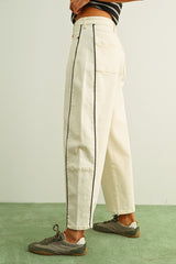Marie barrel jean in Ecru