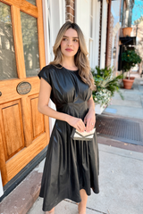 Kayla midi dress in black