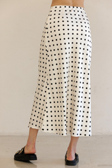 Taryn dot skirt