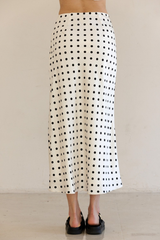 Taryn dot skirt