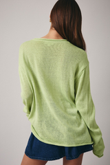 Beach sweater in green