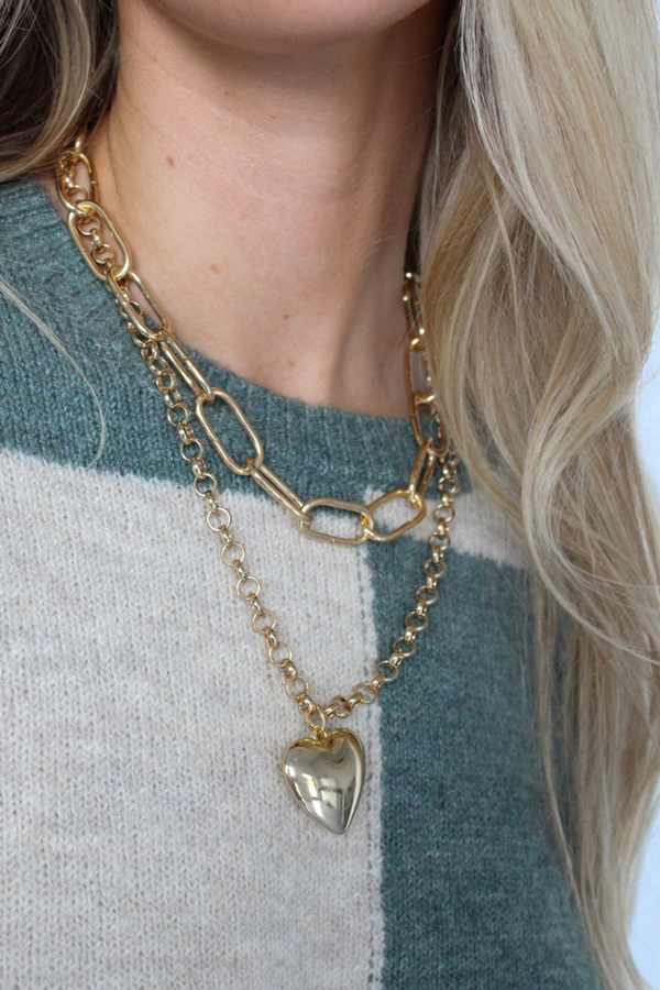 Love Club Chain Necklace in Gold