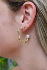 Keep It Simple Hoop Earring