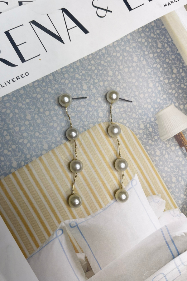 Celeste Dangle Earring