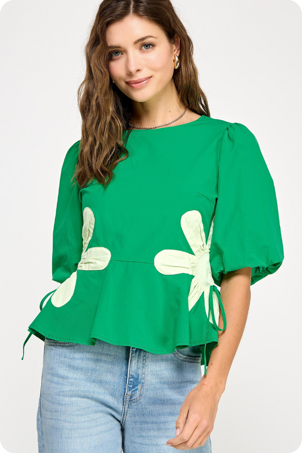 Junie Daisy Puff Sleeve Puplum Top in Emerald
