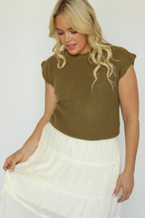 Leah Sweater Tank In Olive