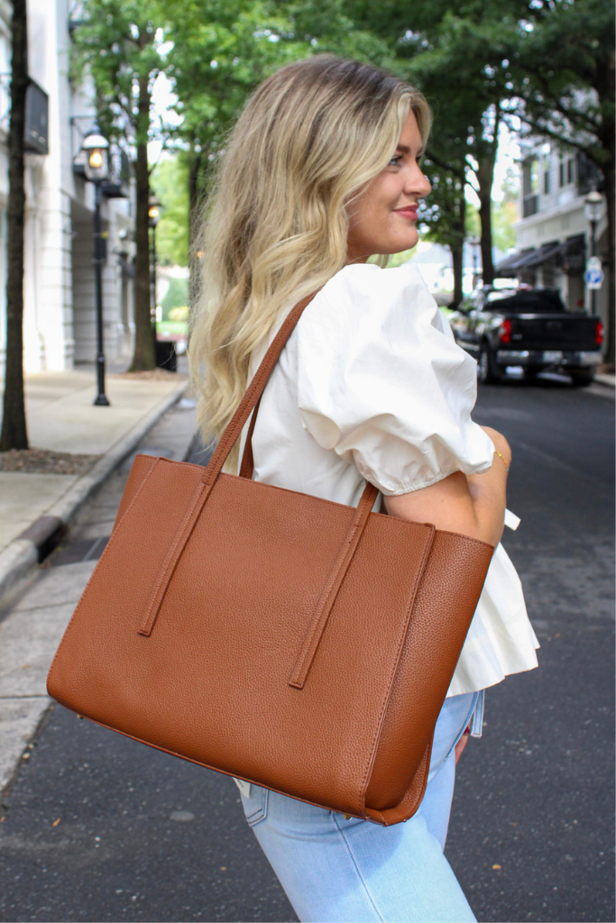 Reyna Pleather Tote Bag in Tan