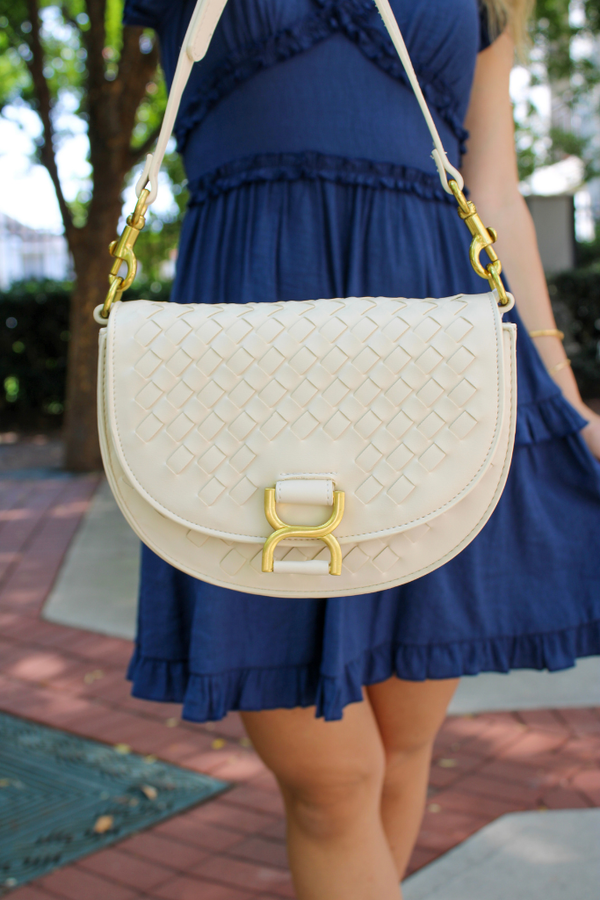 Caroline Shoulder Bag In Oatmilk