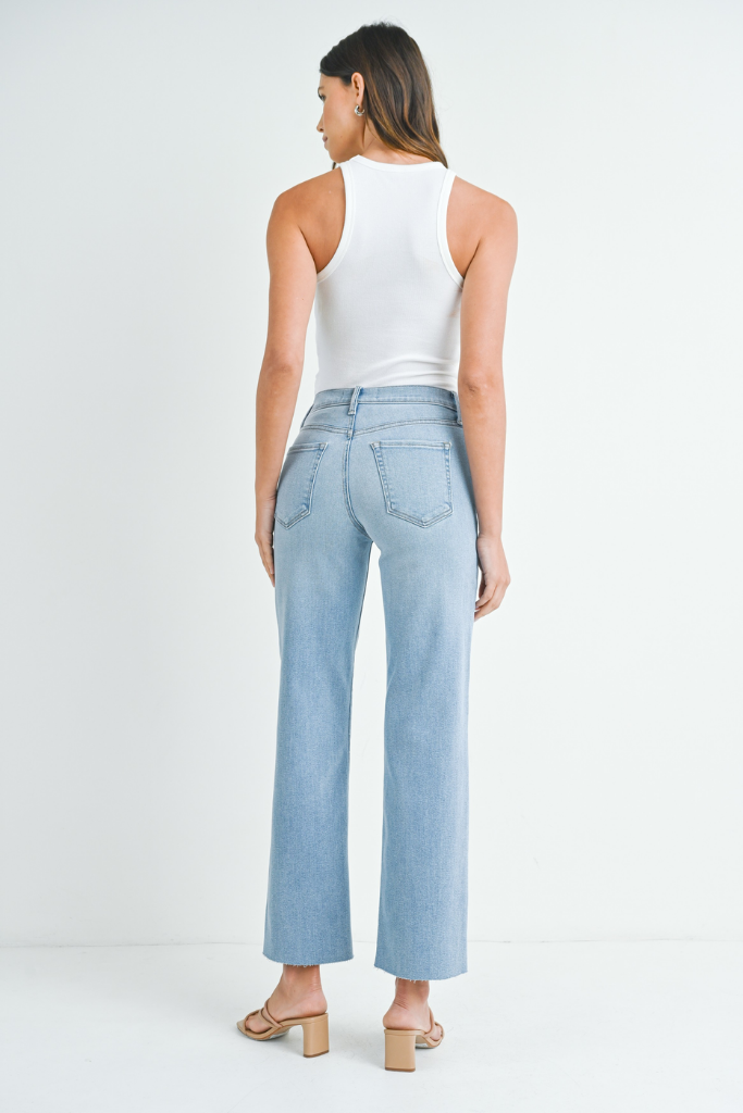 Clara Straight Ankle Jean