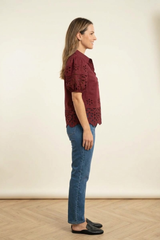 Faith eyelet top in burgundy