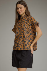 Hazel short sleeve blouse in brown